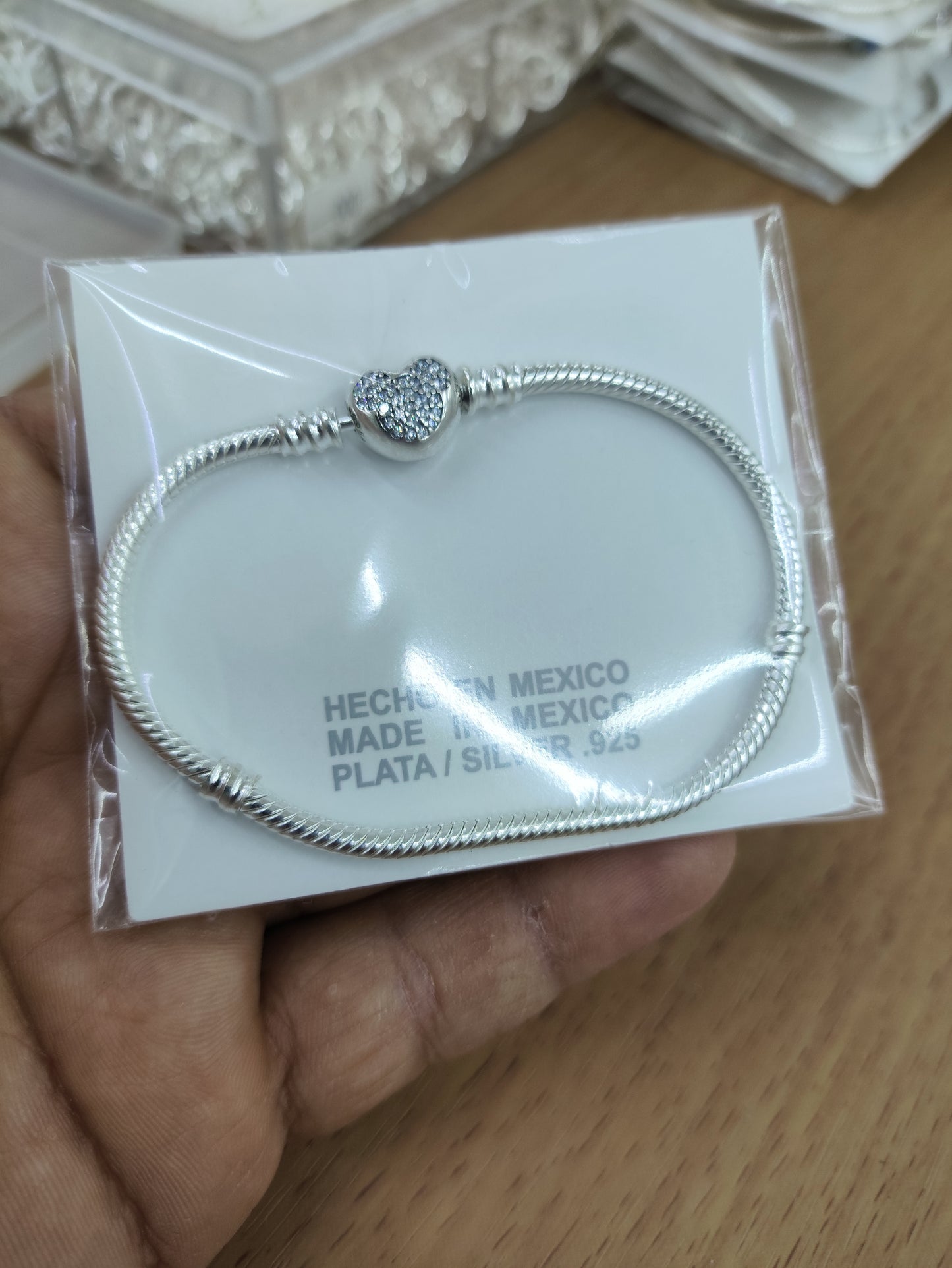 TMPPD006-17 Pulsera Dama Pand Corazón Mickey con Zirconias 17 cm en Plata Fina .925