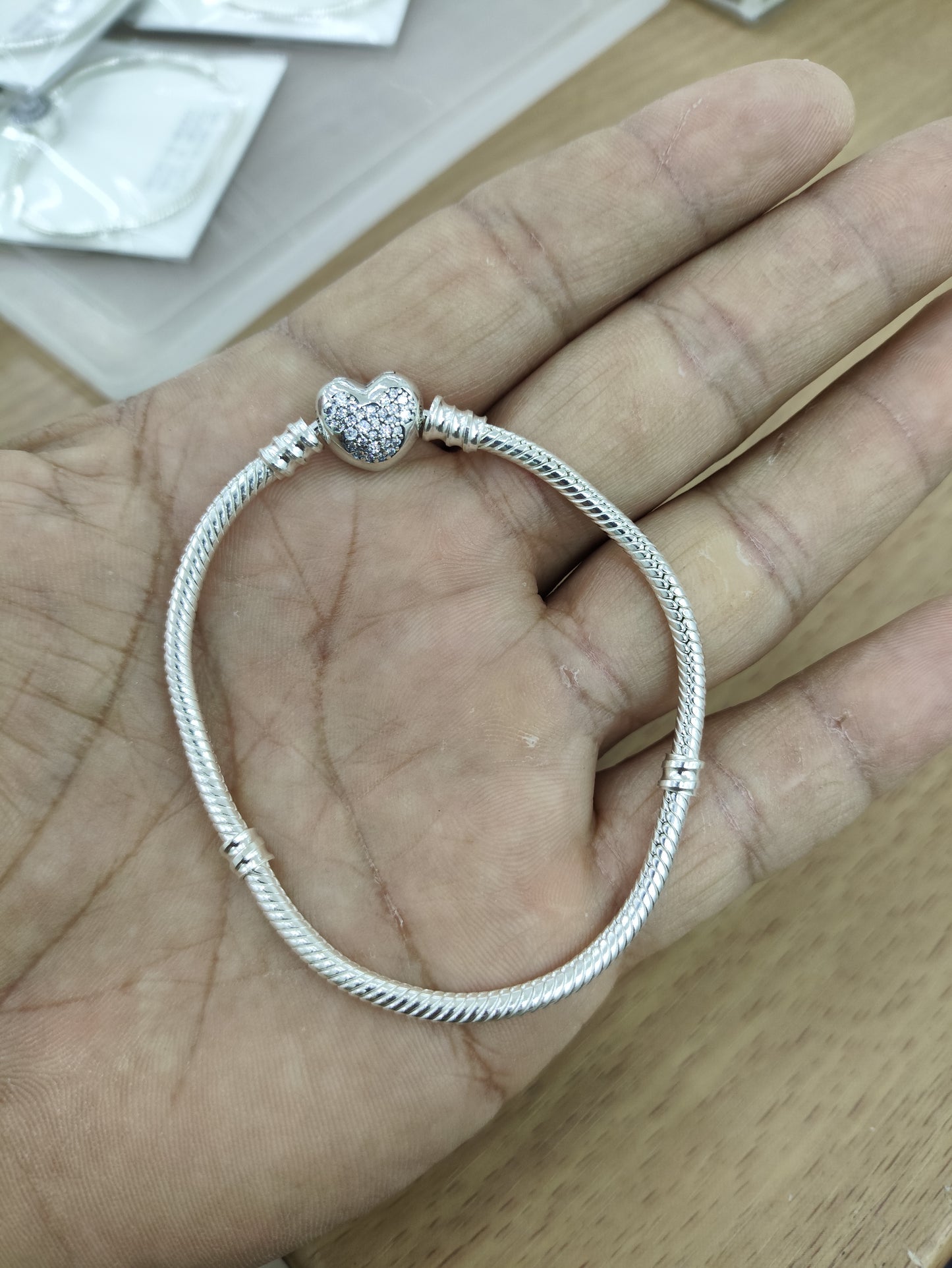 TMPPD006-17 Pulsera Dama Pand Corazón Mickey con Zirconias 17 cm en Plata Fina .925