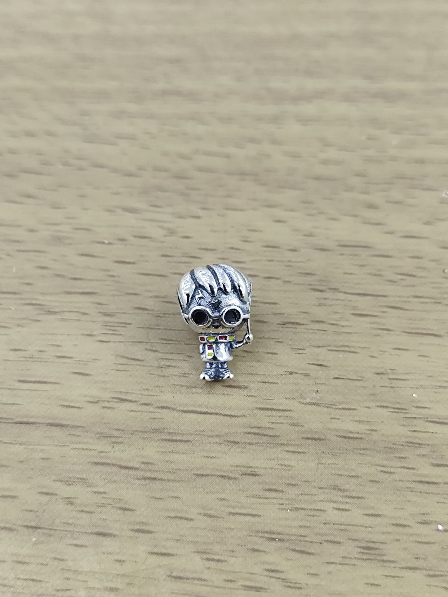 TMPCH052 Dije Charm Pand Harry Potter en Plata Fina .925