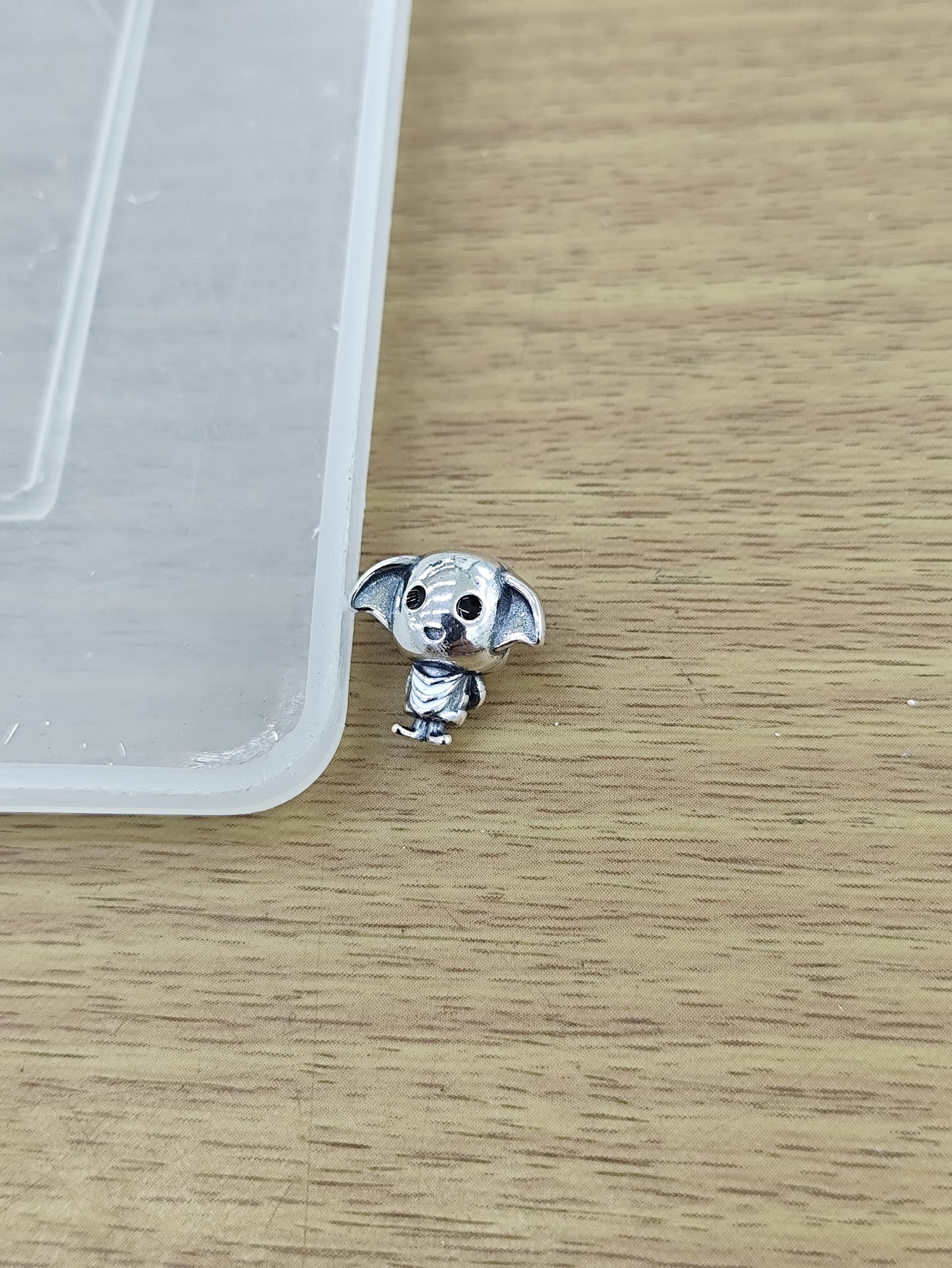 TMPCH054 Dije Charm Pand Harry Potter Dobby en Plata Fina .925