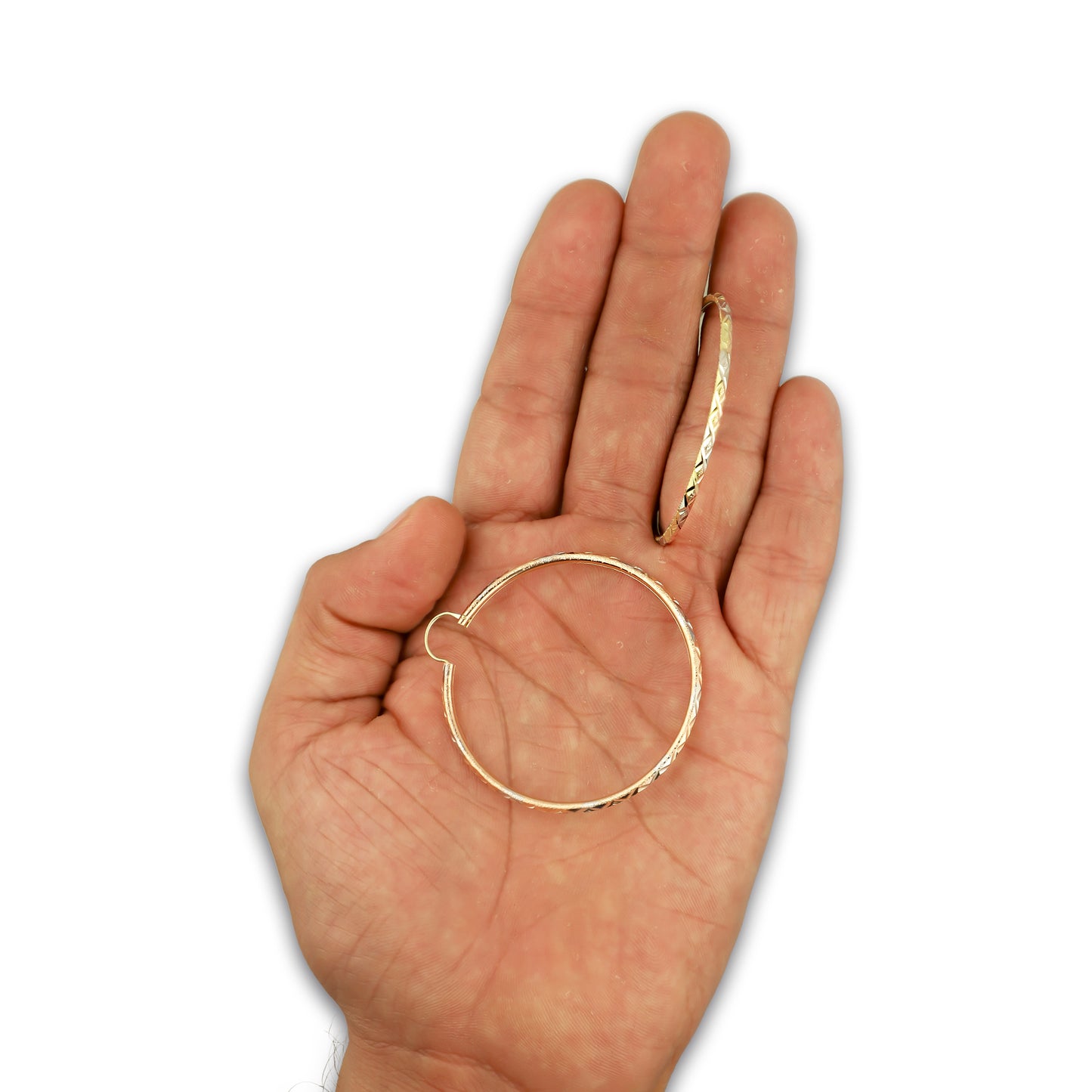 NR14AR026 Arete Arracada Oro Sólido 14K Tubo 2 mm Láser Florentino Diamantado DIámetro 4.4 cm