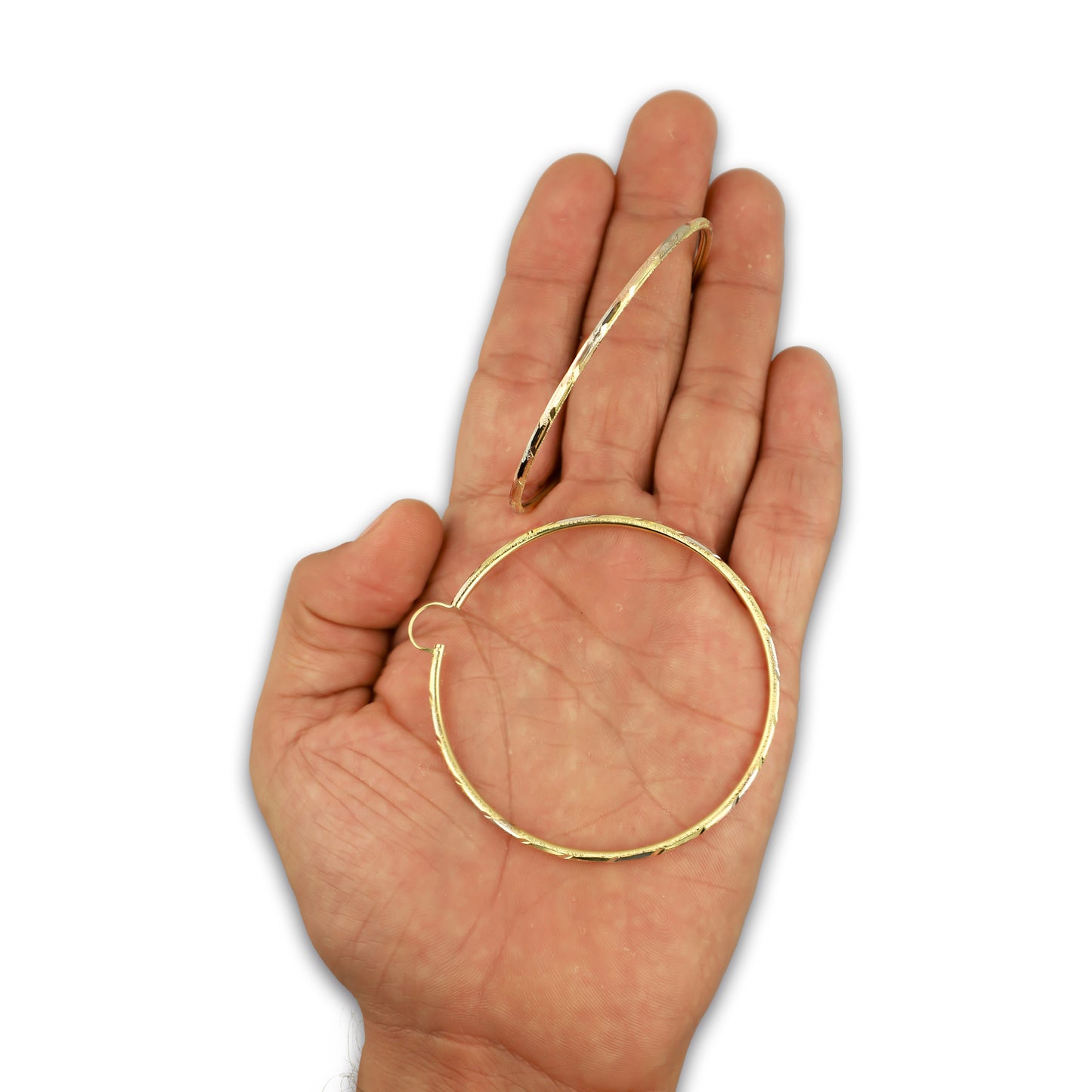 NR14AR028 Arete Arracada Oro Sólido 14K Tubo 2 mm Láser Florentino Diamantado DIámetro 5.8 cm