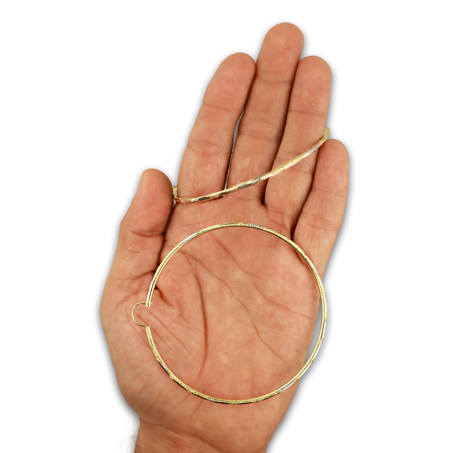 NR14AR029 Arete Arracada Oro Sólido 14K Tubo 2 mm Láser Florentino Diamantado DIámetro 6.9 cm