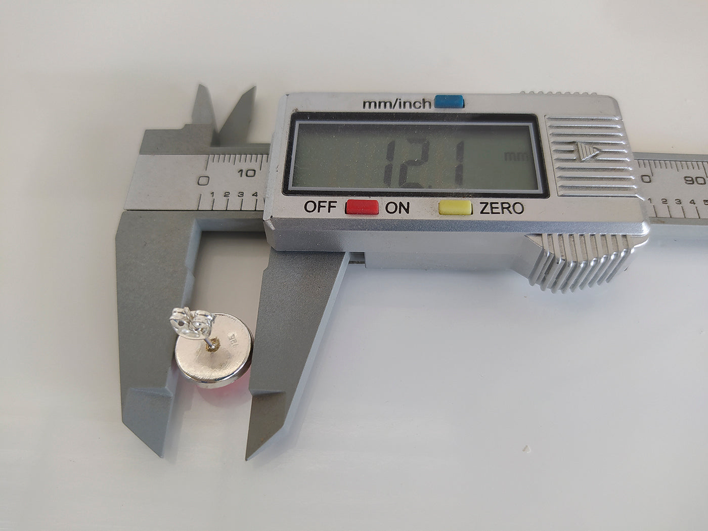 LPAP009 Arete Broquel Plata .925 Florecitas Char 12 Difcolores Taxco LilaMLM910018010