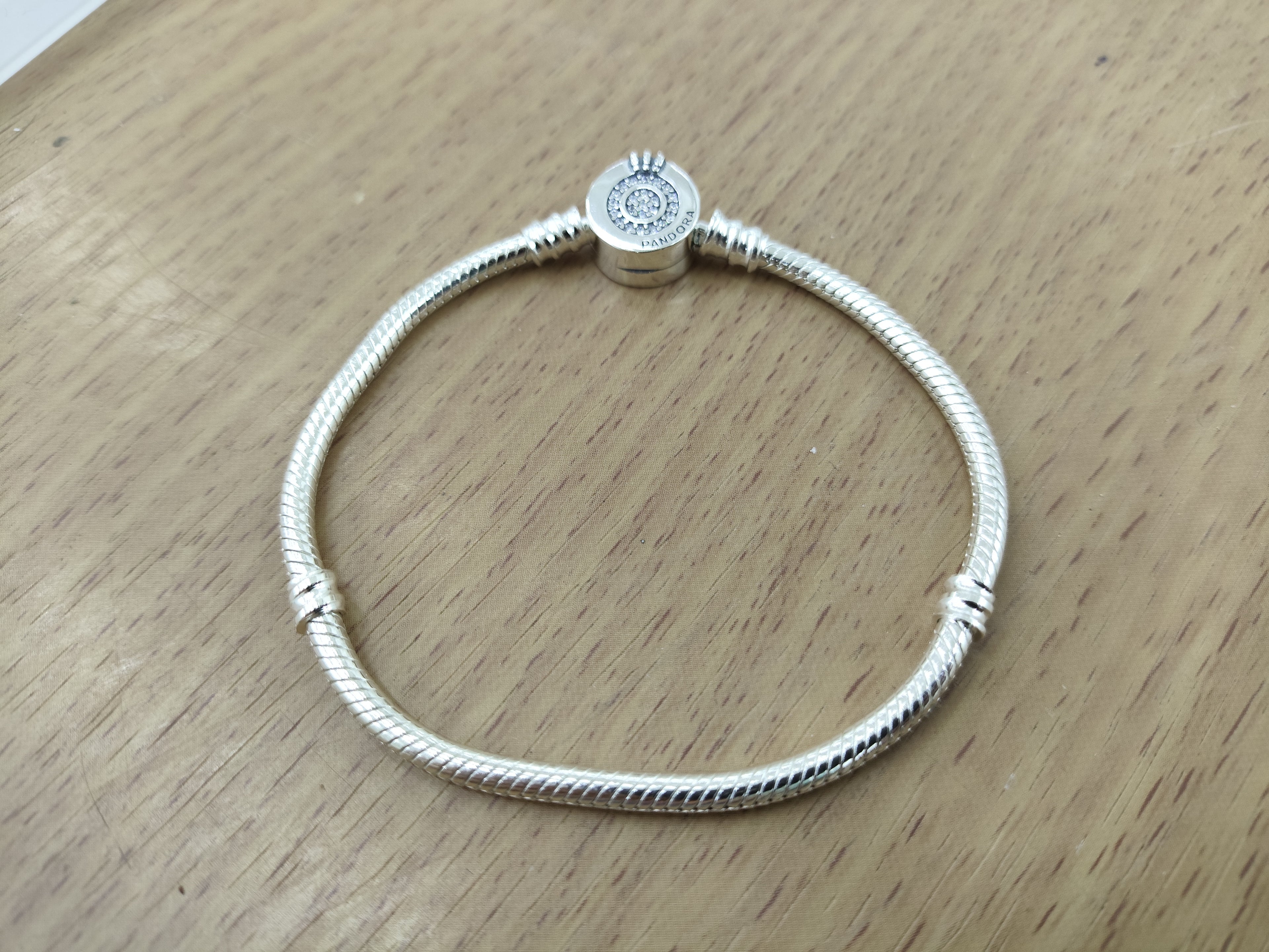 TMPPD001-17 Pulsera Dama Pand Círculo 3 Líneas 17 cm en Plata Fina .925