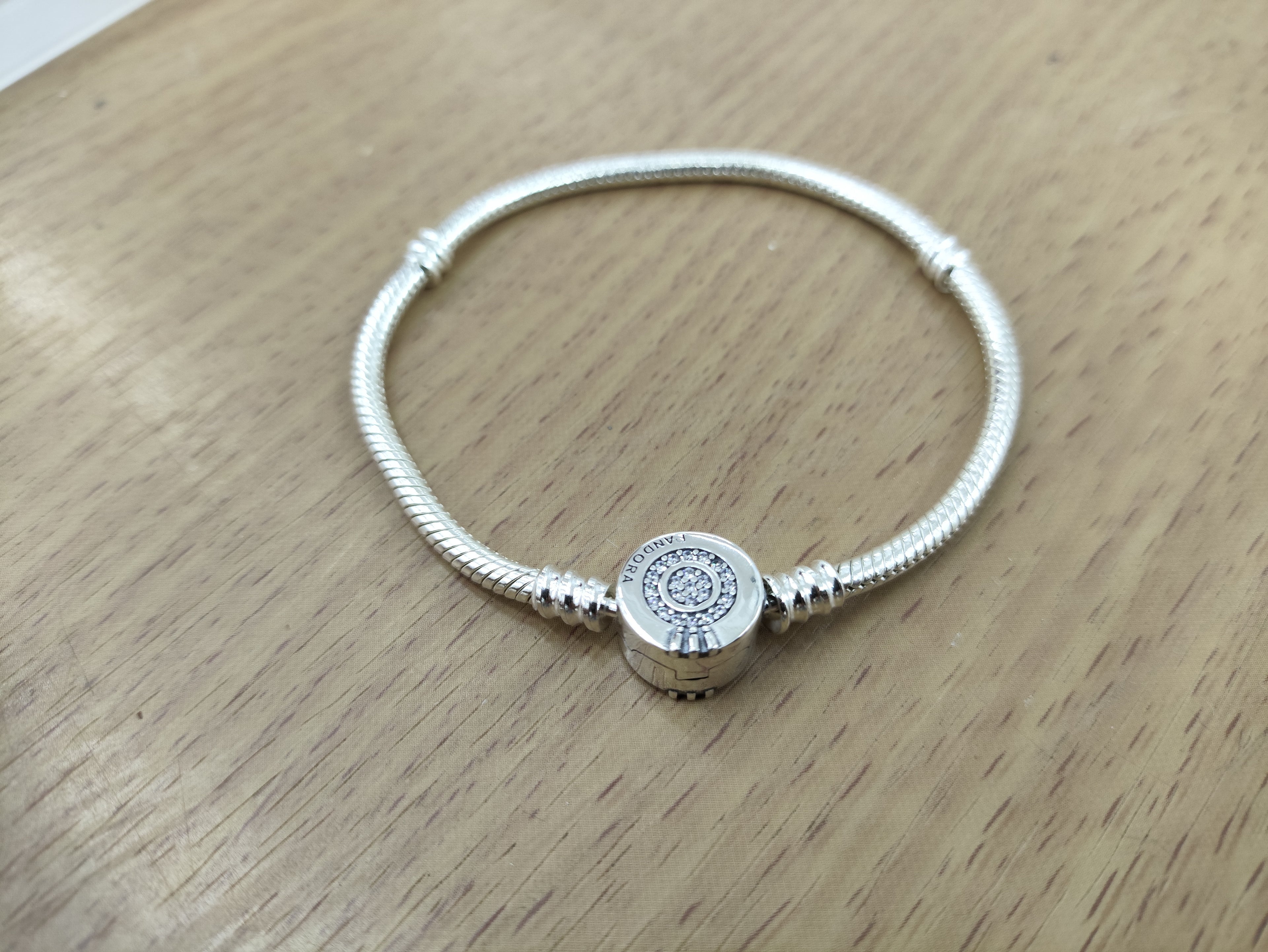 TMPPD001-17 Pulsera Dama Pand Círculo 3 Líneas 17 cm en Plata Fina .925