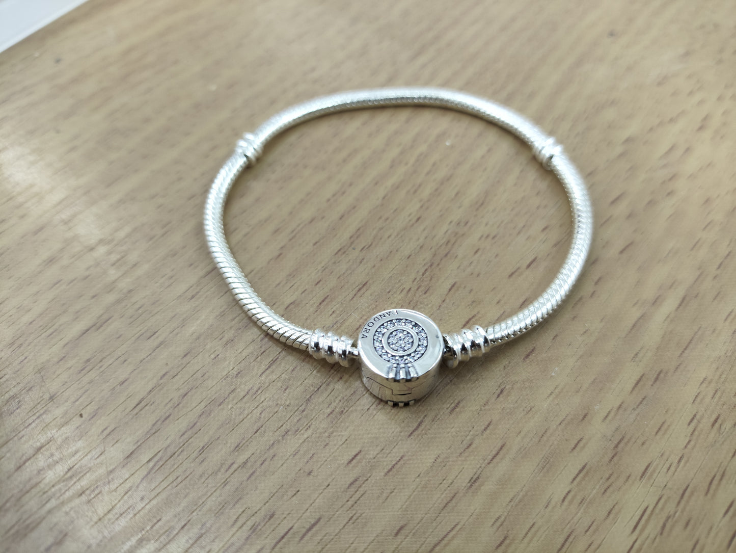 TMPPD001-18 Pulsera Dama Pand Círculo 3 Líneas 18 cm en Plata Fina .925