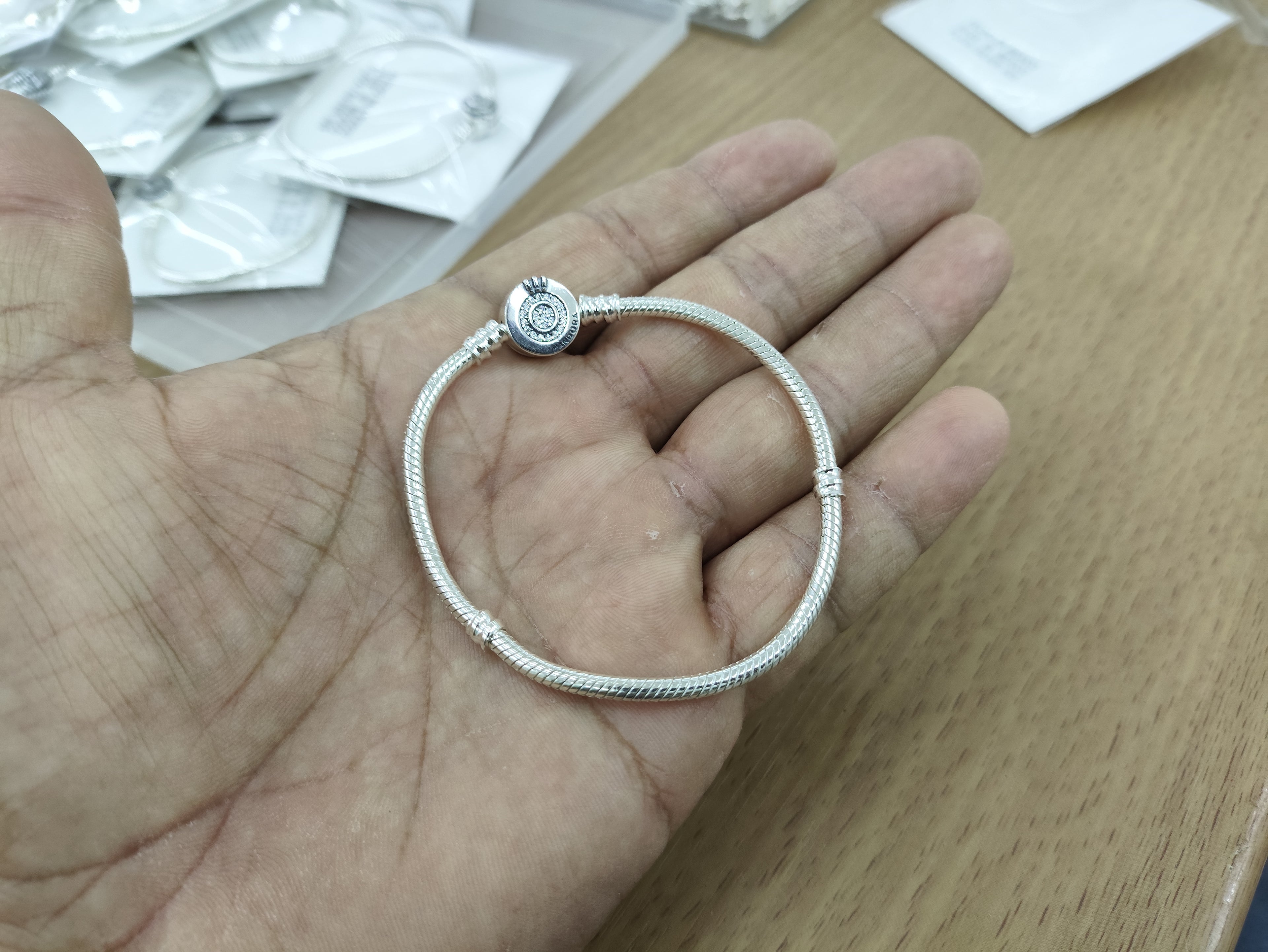 TMPPD001-17 Pulsera Dama Pand Círculo 3 Líneas 17 cm en Plata Fina .925