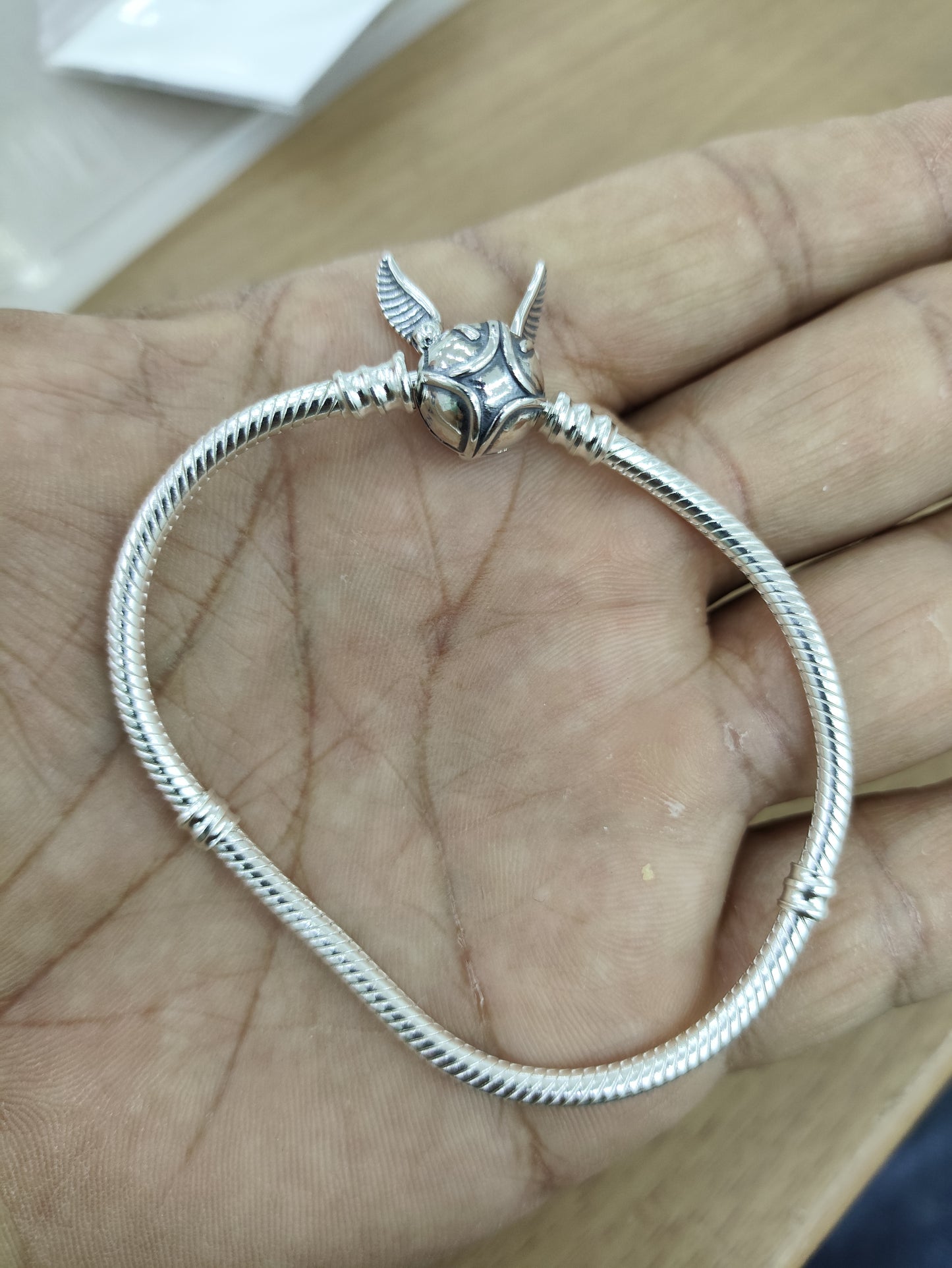 TMPPD014-19 Pulsera Dama Pand Snitch Harry Potter 19 cm en Plata Fina .925