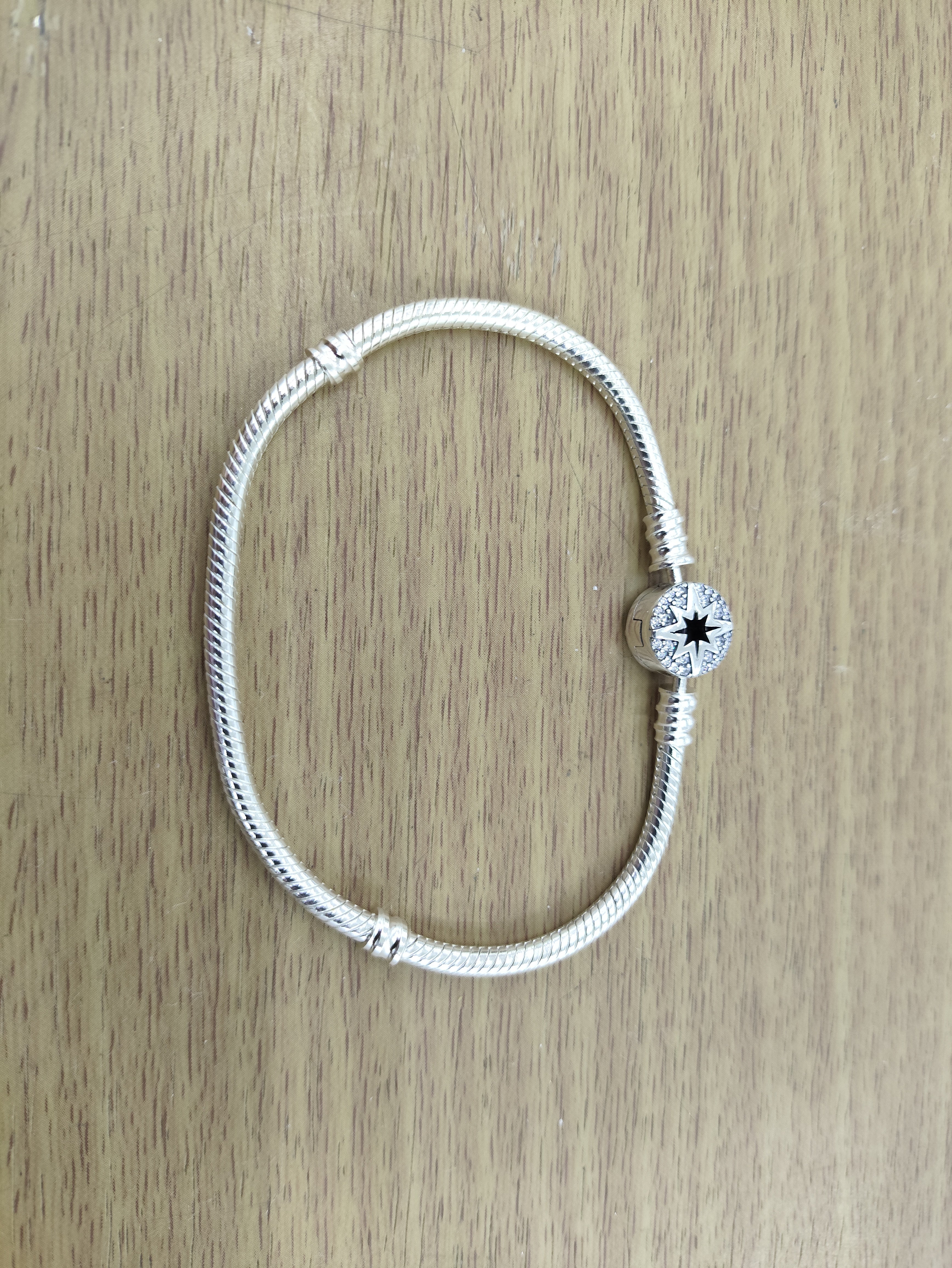 TMPPD018-19 Pulsera Dama Pand Círculo Estrella Centro Negro 19 cm en Plata Fina .925