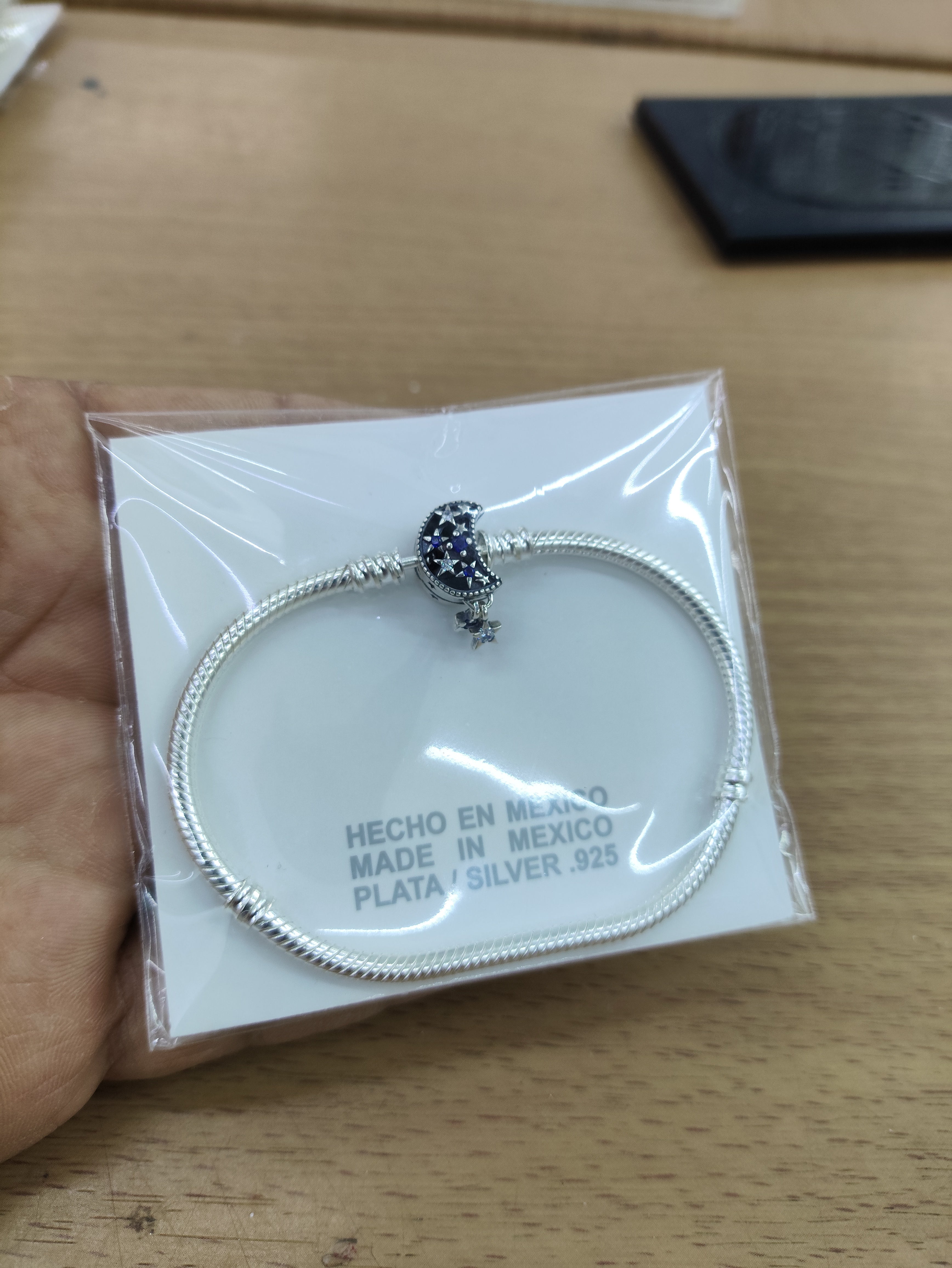 TMPPD022-17 Pulsera Dama Pand Luna con Estrellas Colgantes 17 cm en Plata Fina .925