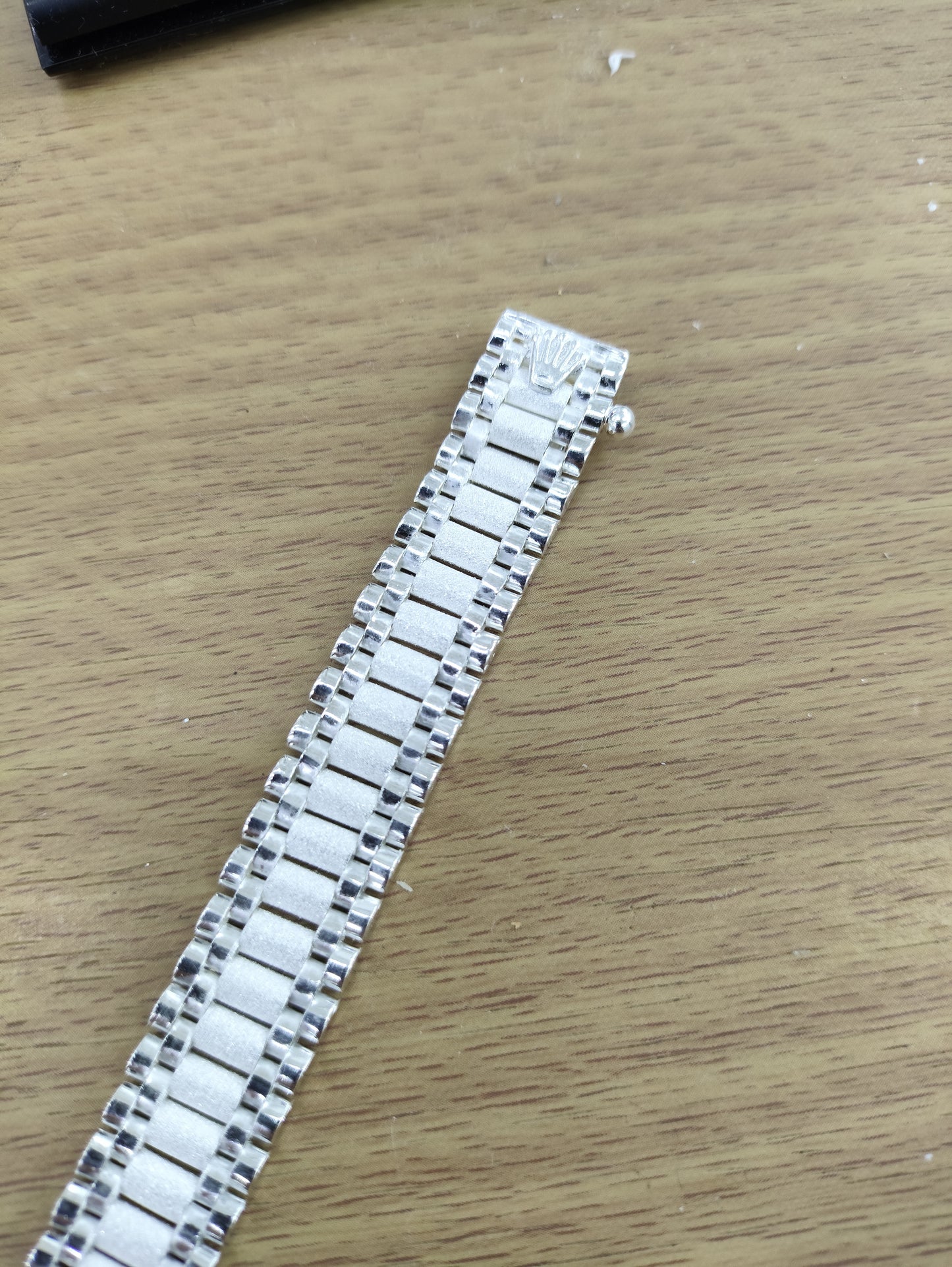 TMPPC005-20 Pulsera Caballero Modelo Rlx 1x2 1.2 cm de Ancho x 20 cm de Largo en Plata Fina .925