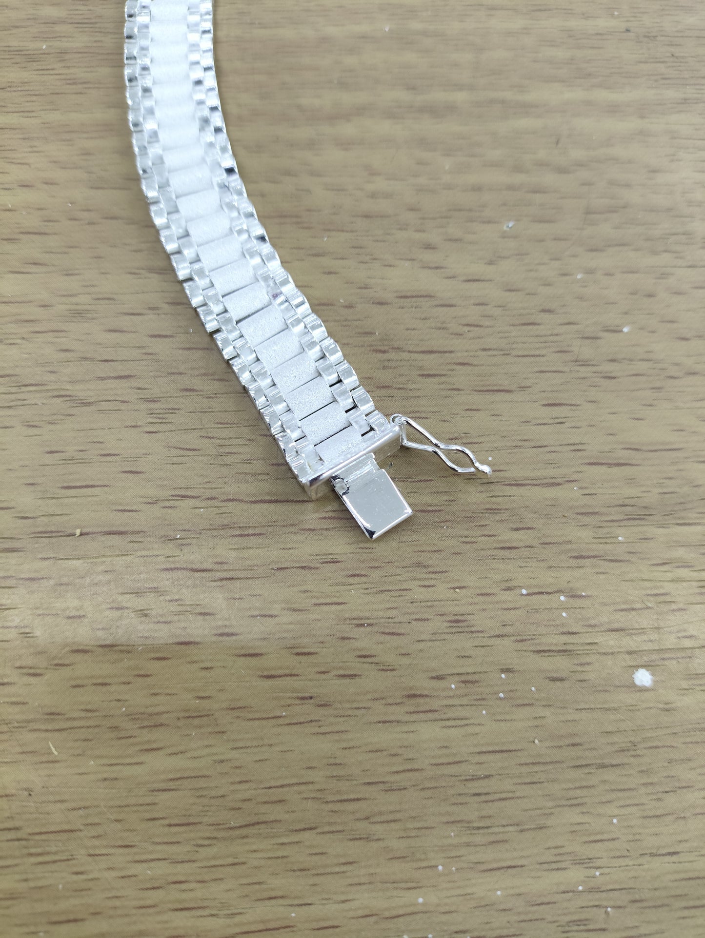 TMPPC005-20 Pulsera Caballero Modelo Rlx 1x2 1.2 cm de Ancho x 20 cm de Largo en Plata Fina .925