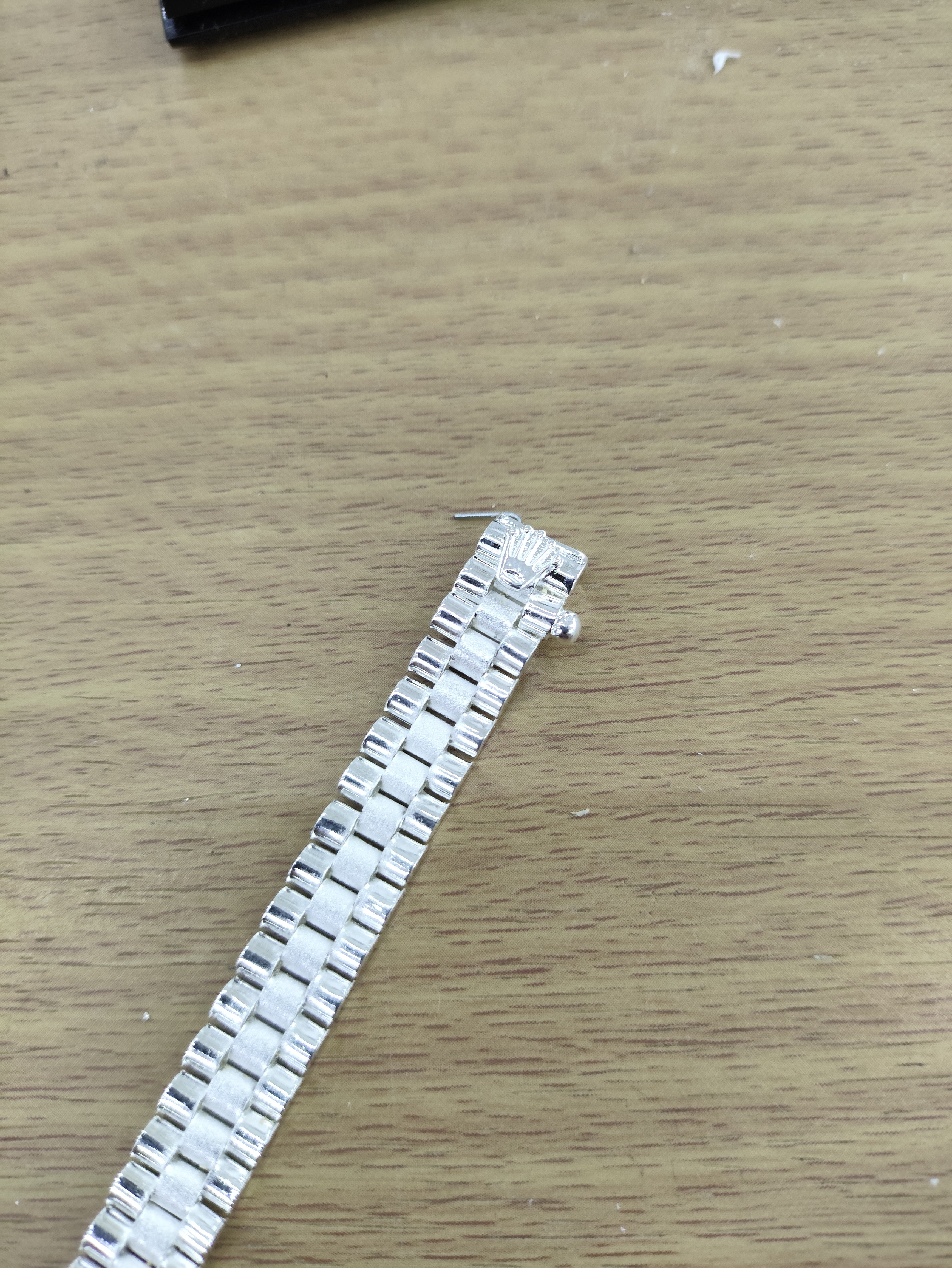 TMPPC007-20 Pulsera Caballero Modelo Rlx 1x1 Centro Corto 8 mm de Ancho x 20 cm de Largo en Plata Fina .925