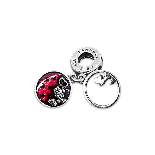 TMPCH042 Dije Charm Pand Circulo Mickey y Minnie Kissing en Plata Fina .925