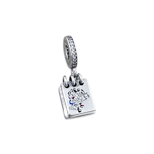 TMPCH055 Dije Charm Pand Album Mickey y sus Amigos en Plata Fina .925